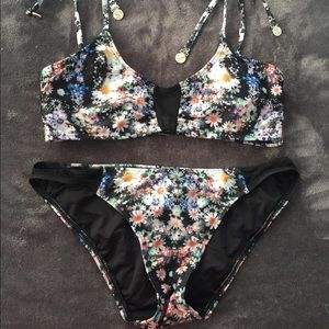 Mink pink small daisy bikini